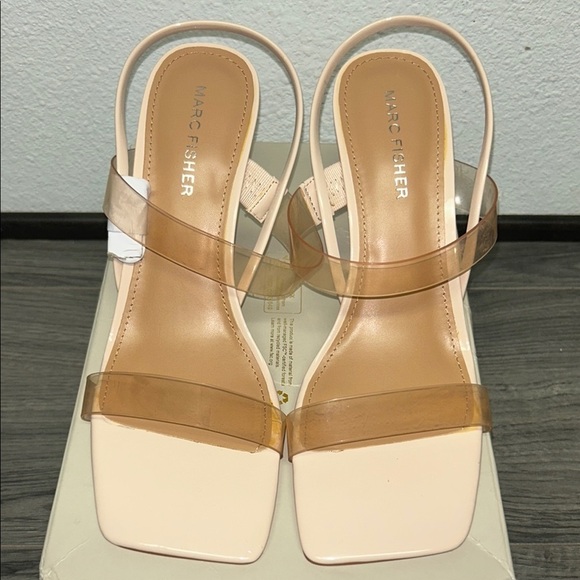 Marc Fisher Dekle Padded Insole Slingback Strappy Sandals - Picture 2 of 6